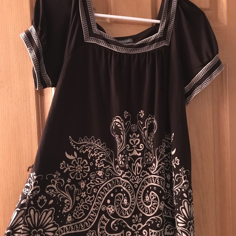Apt 9 brown tan square neck blouse sz M